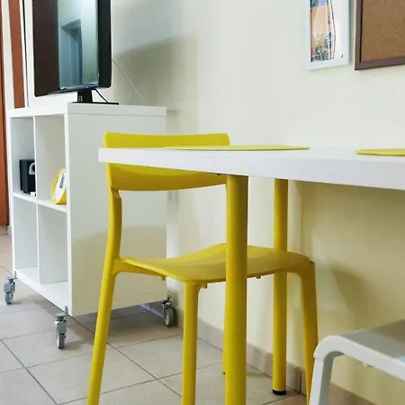Cozy Yellow Studio *
